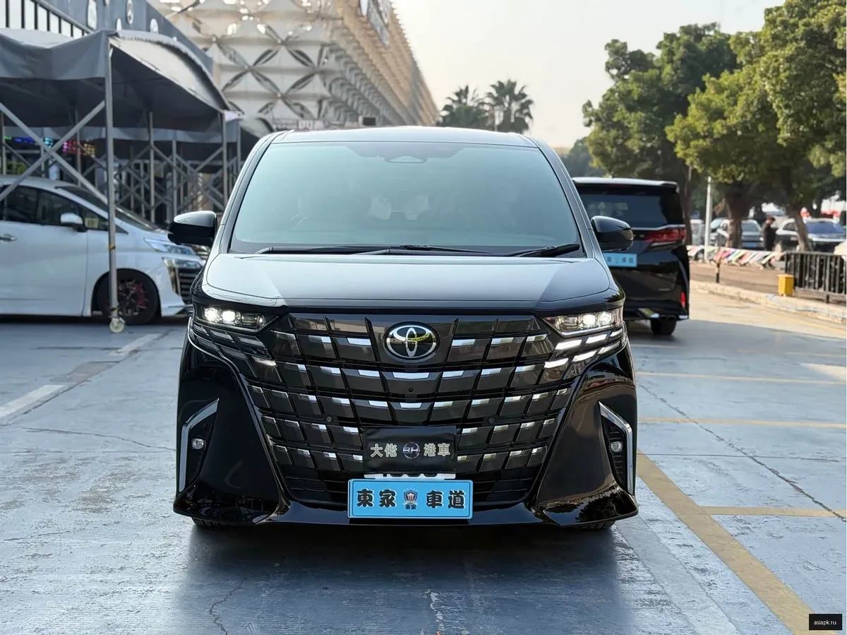 Toyota Alphard 2