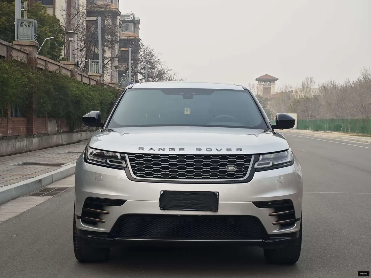 Land Rover Range Rover Velar 2