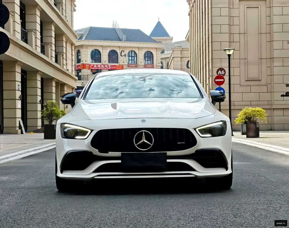 Mercedes-Benz AMG GT 2