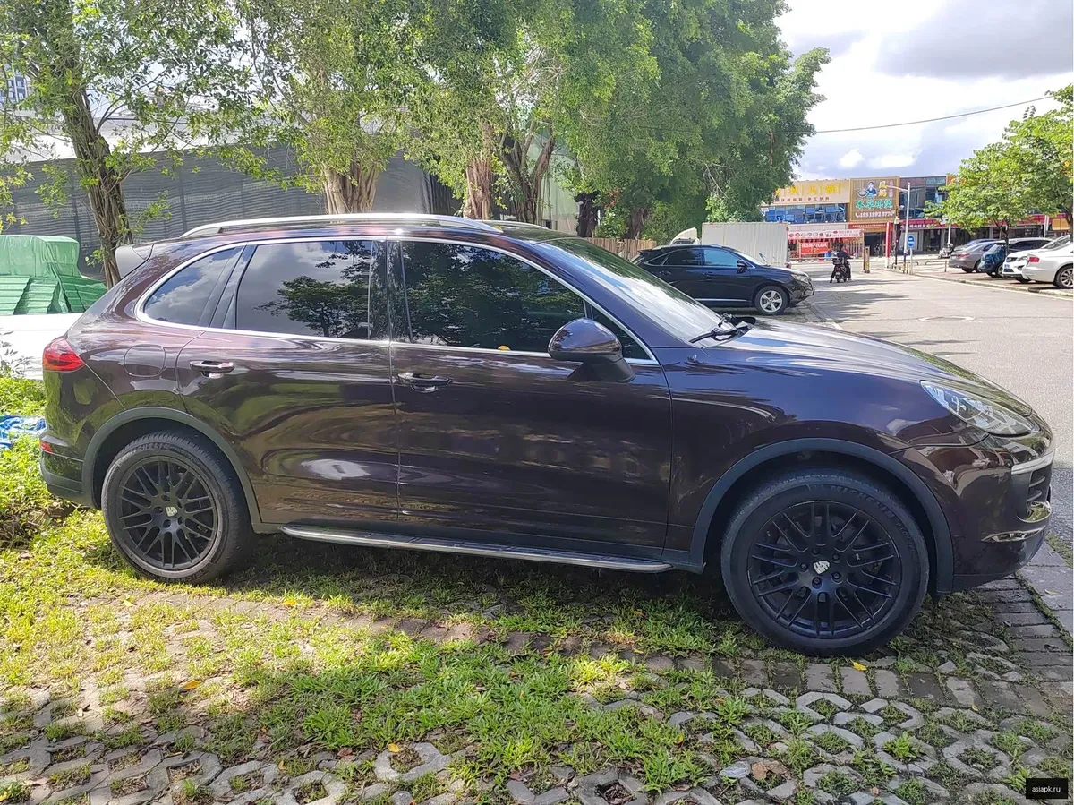 Porsche Cayenne 5