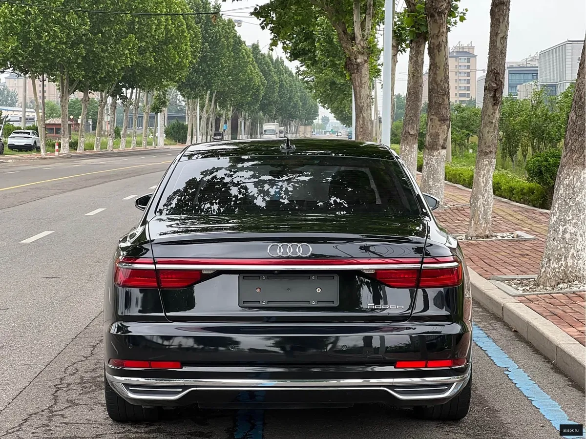 Audi A8 5
