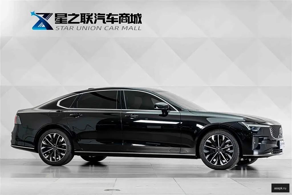Volvo S90 5