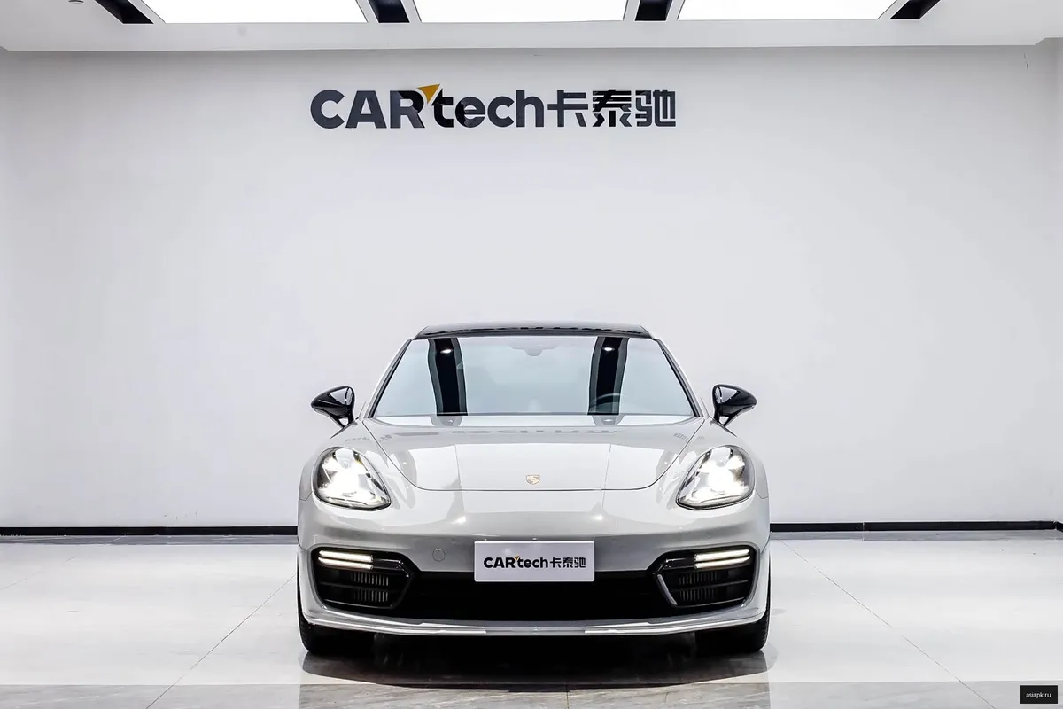Porsche Panamera 2
