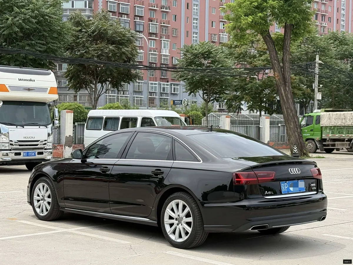 Audi A6 4