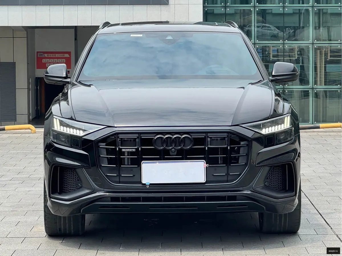 Audi Q8 2