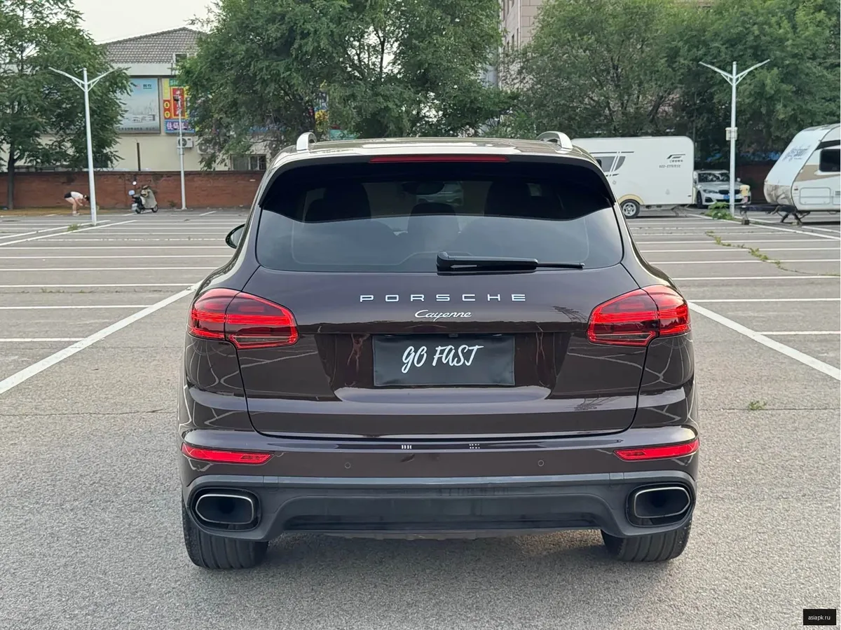 Porsche Cayenne 4