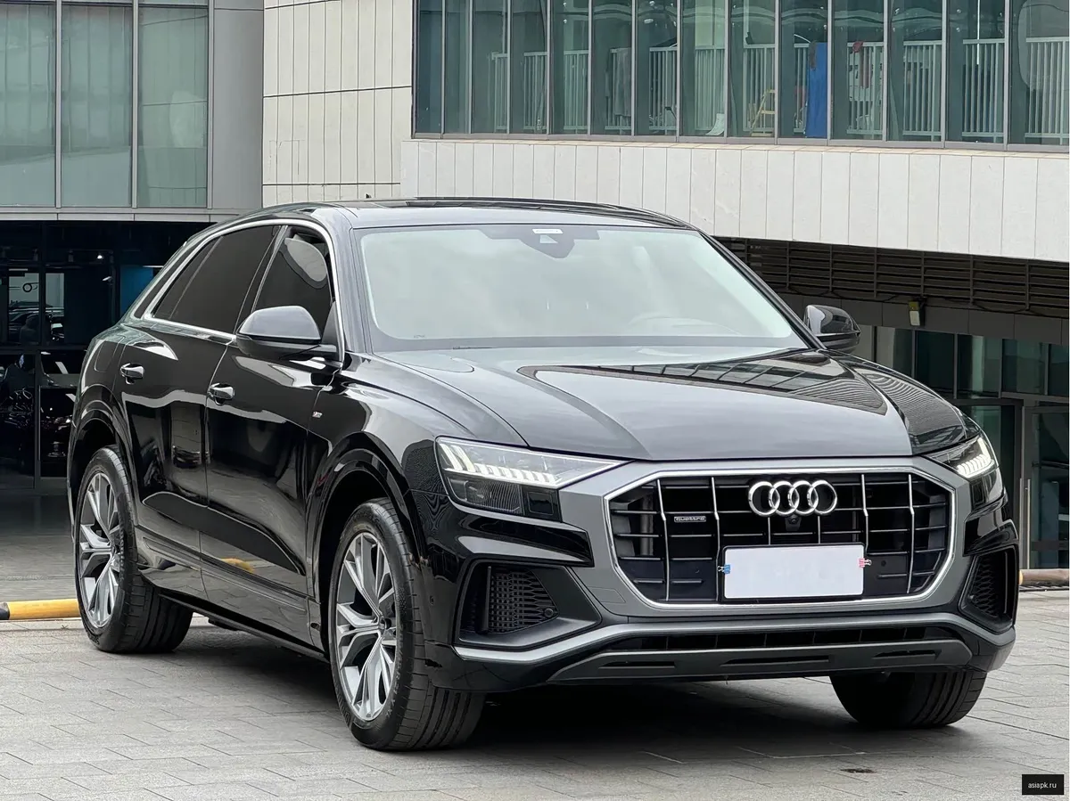 Audi Q8 2