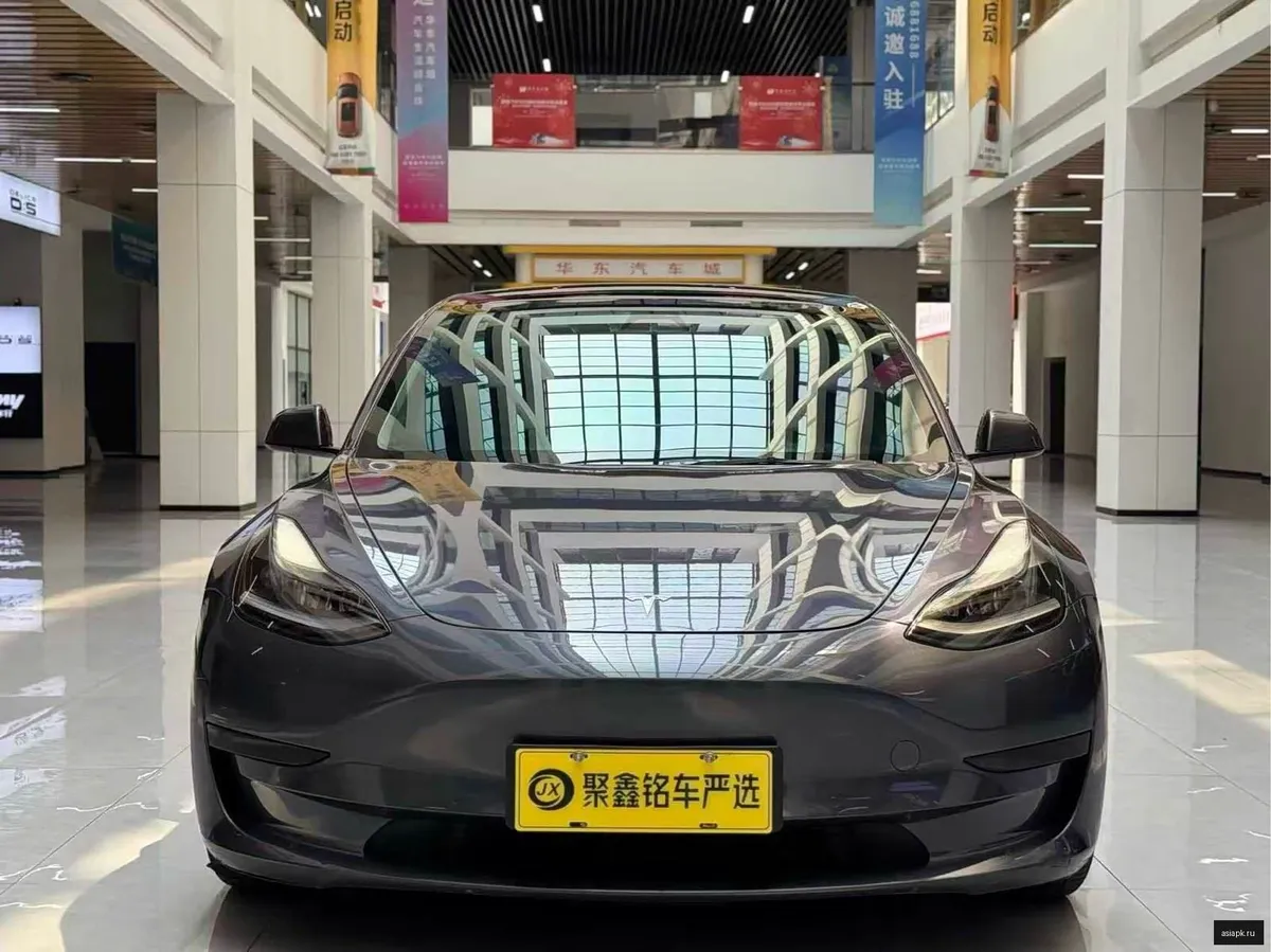 tesla Model Y 3