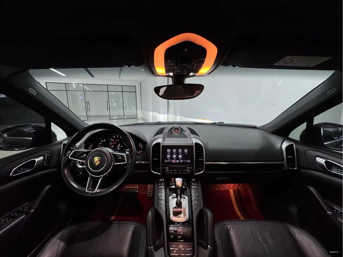 Porsche Cayenne 5