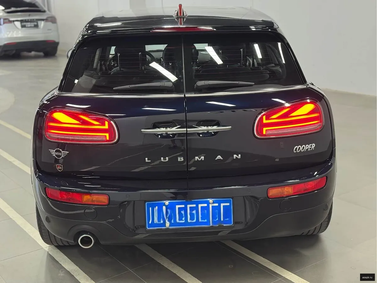 MINI Hatch 5