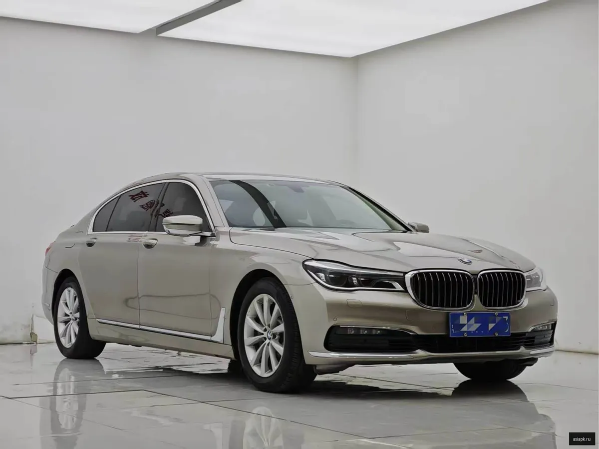 BMW 7-Series 3