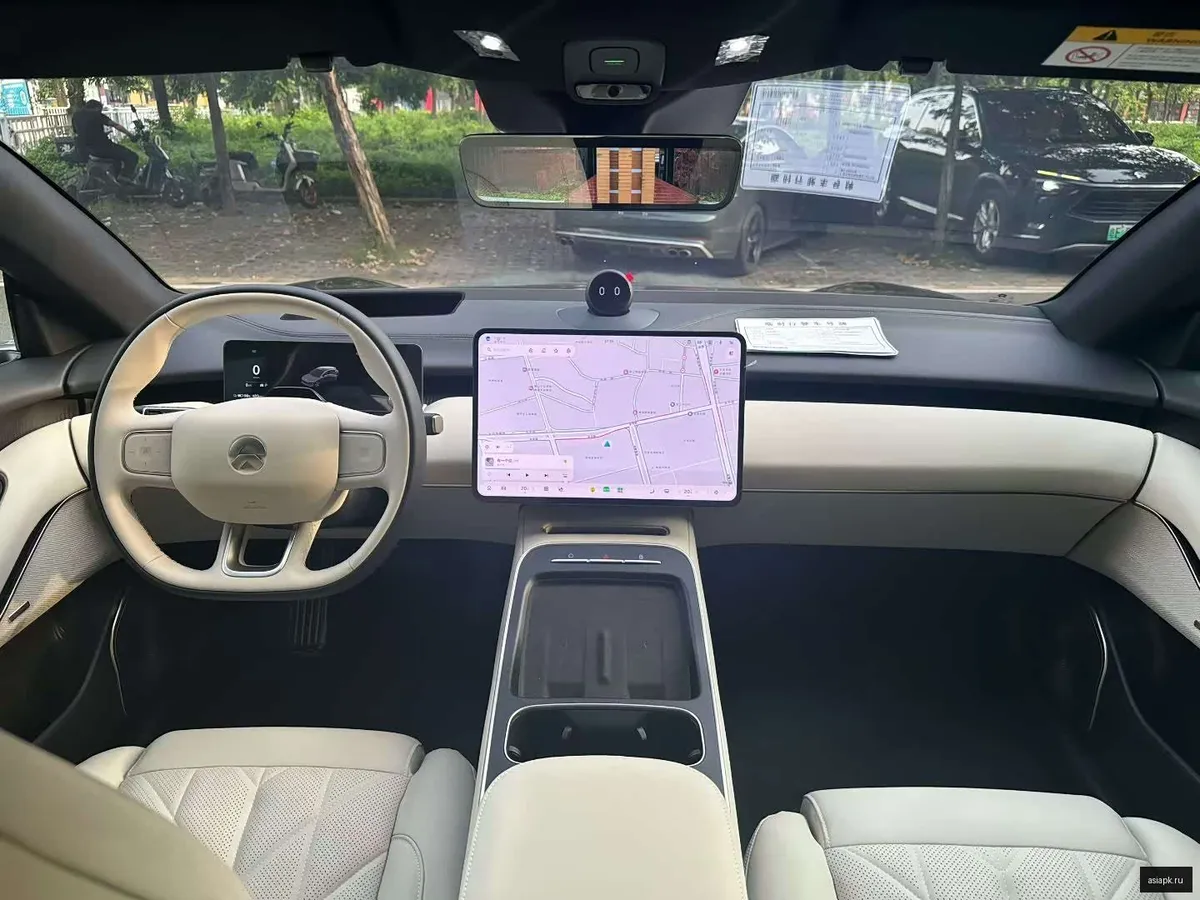 Nio ET5 4