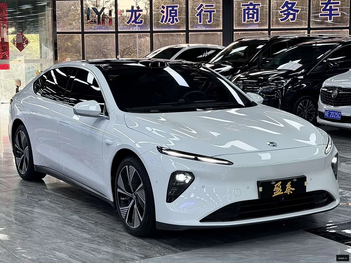 nio ET7 3