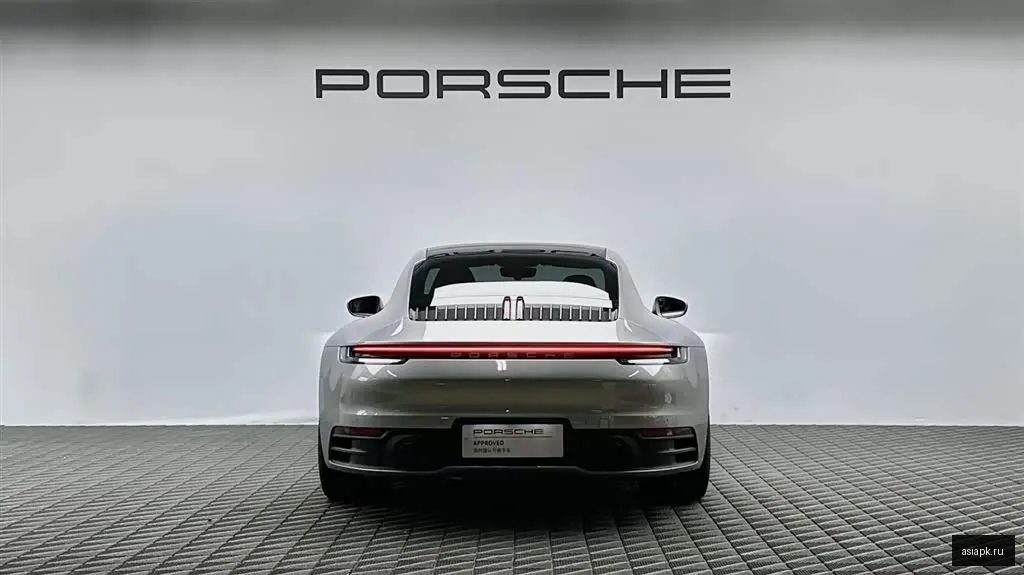Porsche 911 5