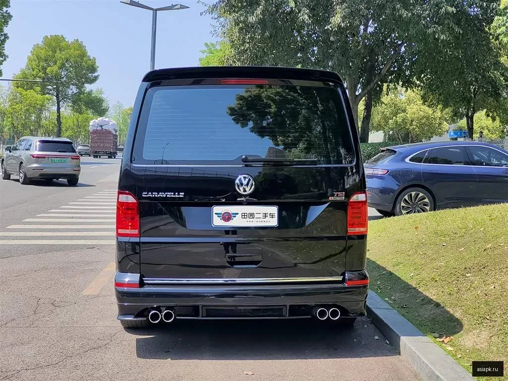 Volkswagen Caravelle 5