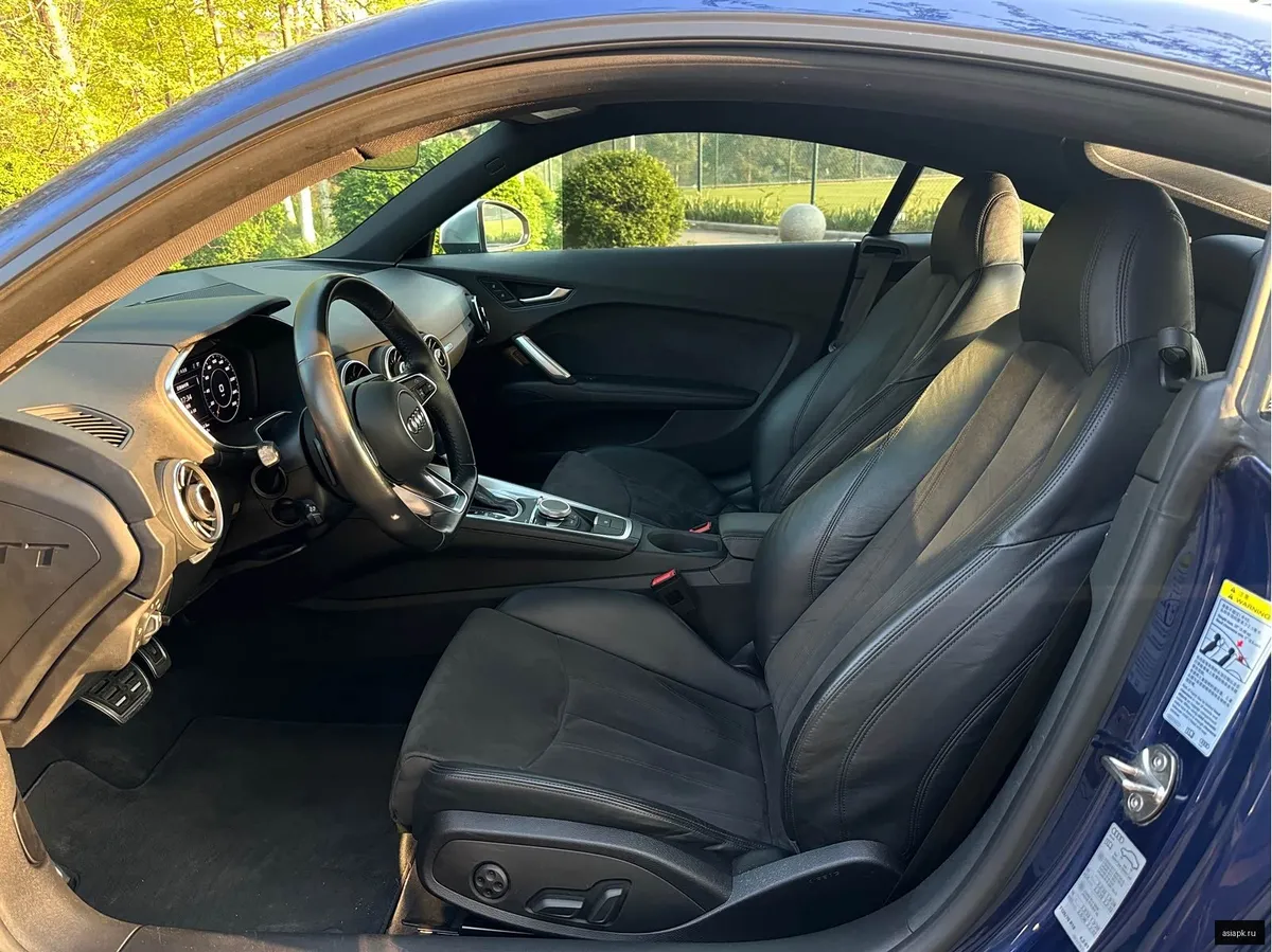 Audi TT 4