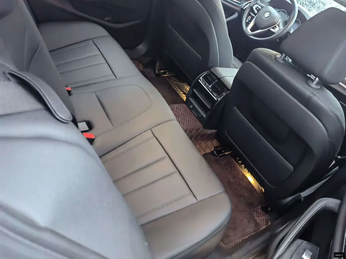 BMW 5-Series 5