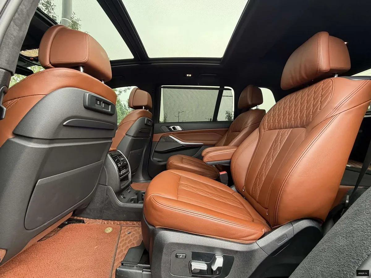 BMW X7 5