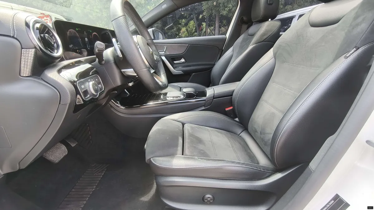 Mercedes-Benz A-Class 4