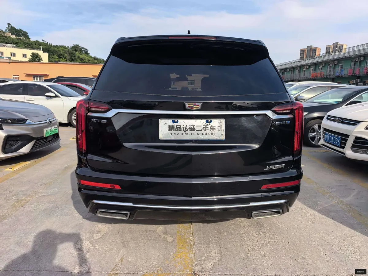 Cadillac XT6 5