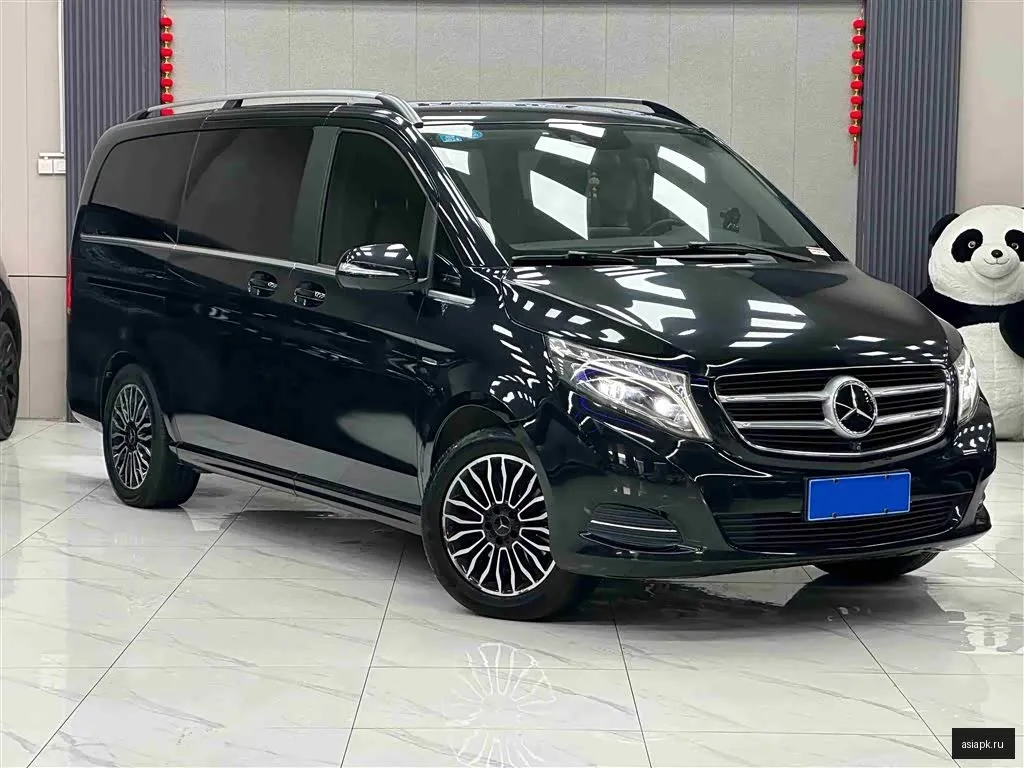 Mercedes-Benz V-Class 3