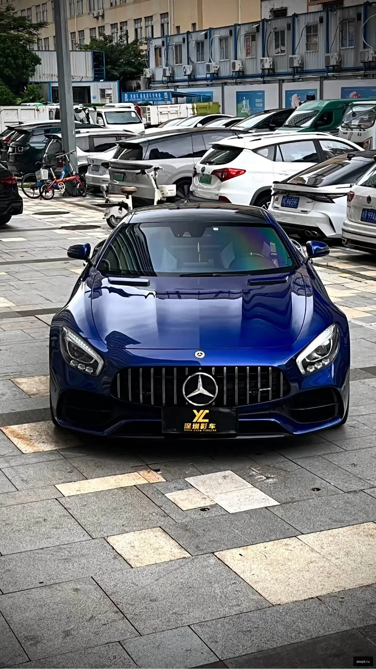 Mercedes-Benz AMG GT 2
