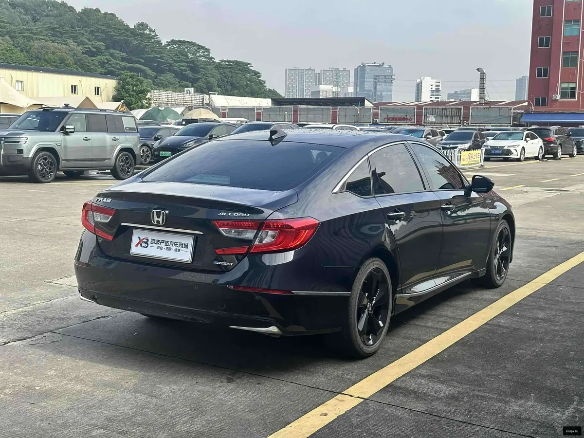 Honda Accord 4