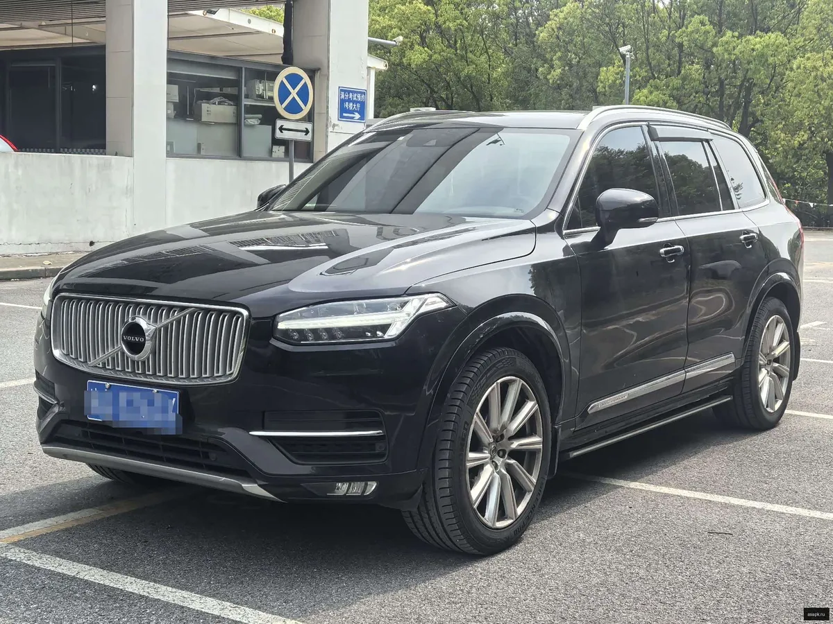 Volvo XC90