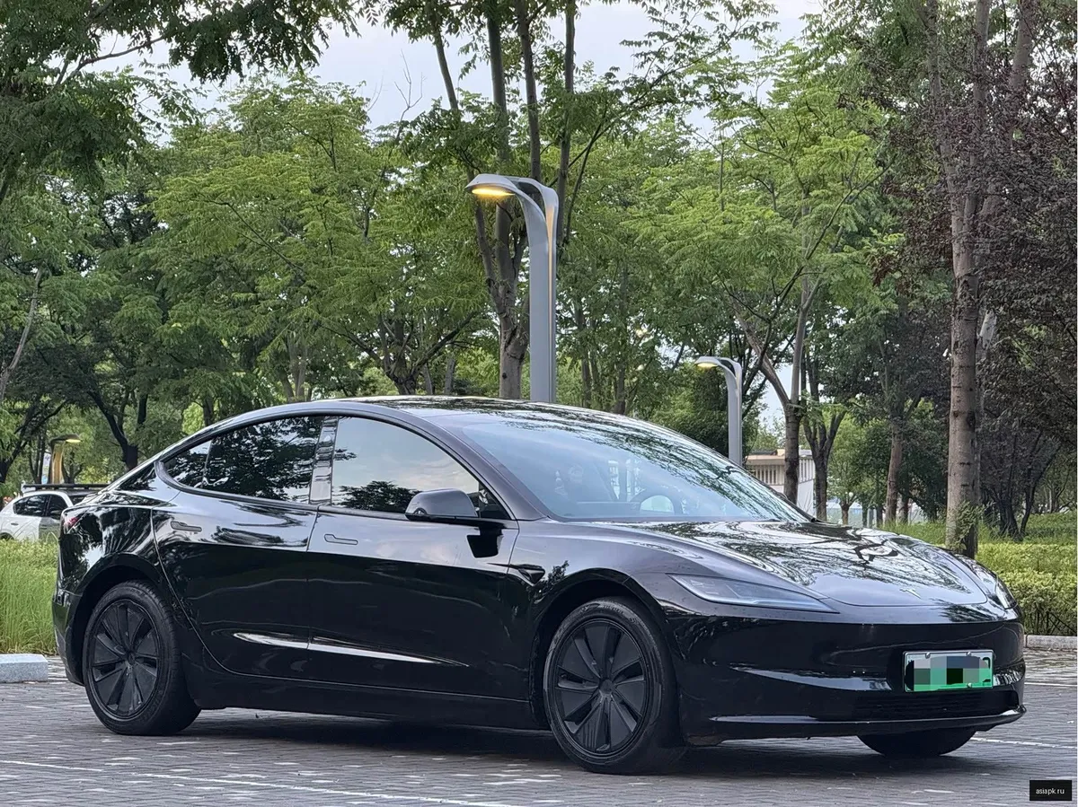 tesla Model Y 3