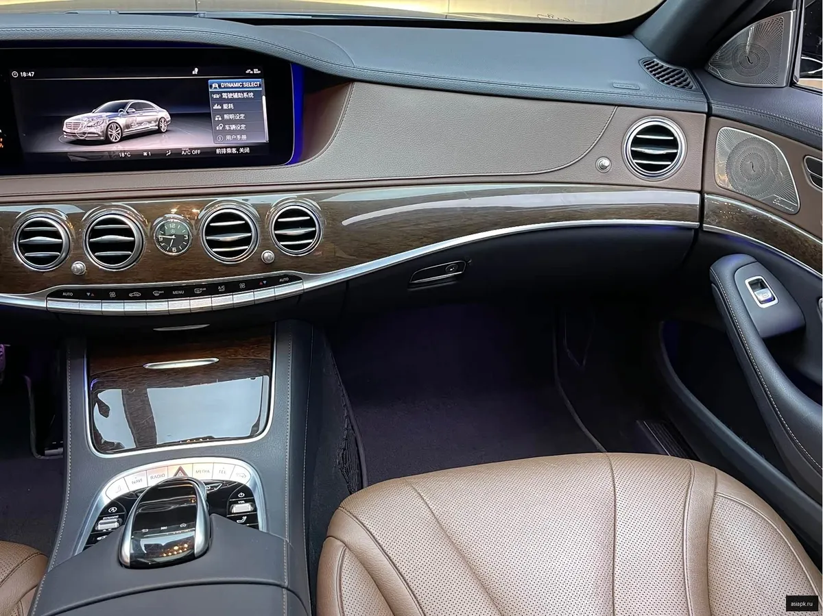 Mercedes-Benz S-Class 5