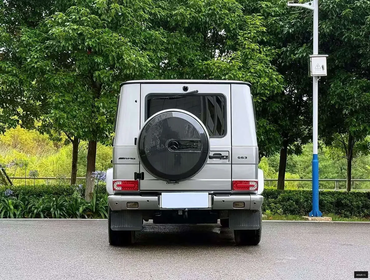 Mercedes-Benz G-Class 5