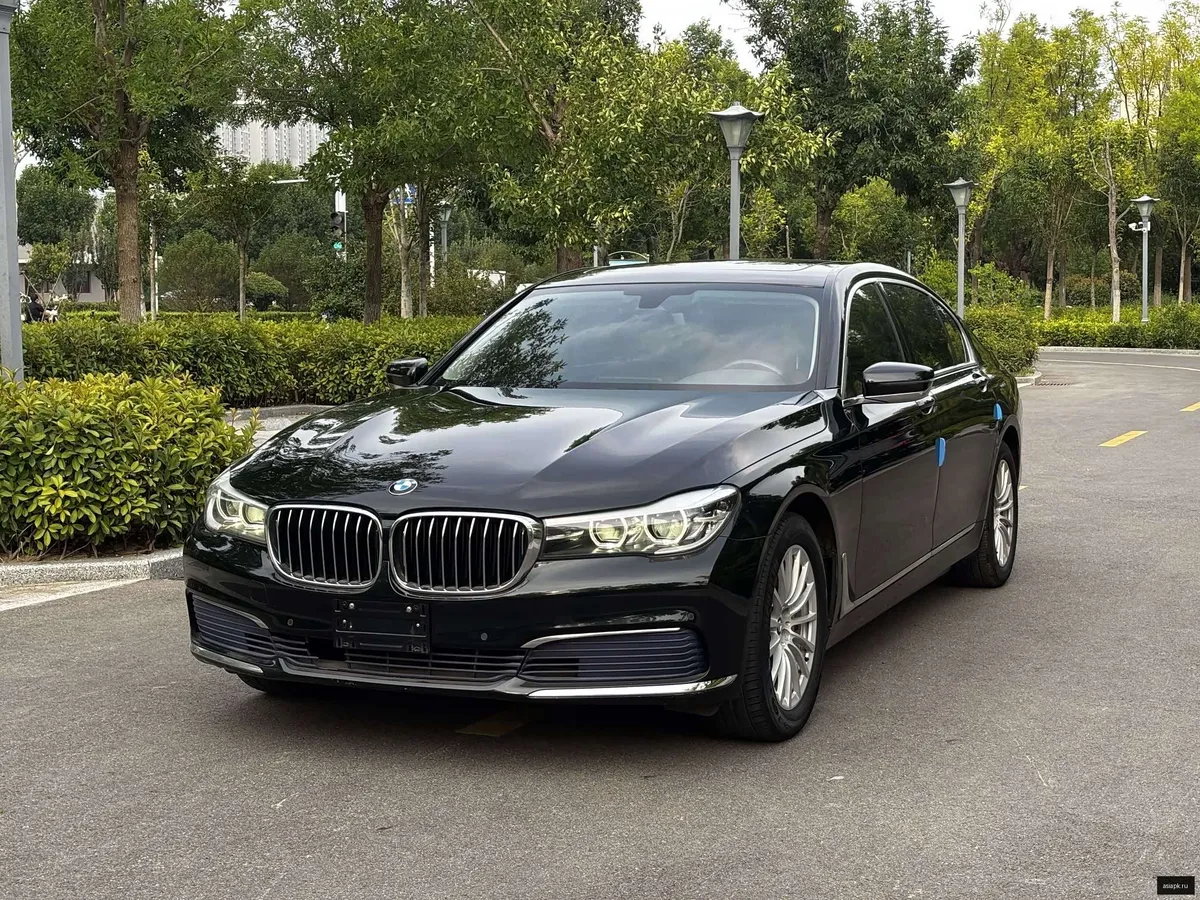 BMW 7-Series