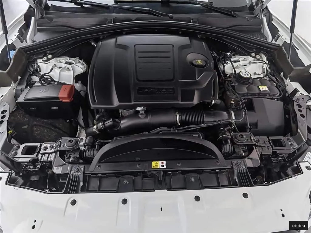 Jaguar F-Pace 6
