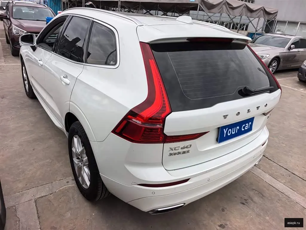 Volvo XC60 6