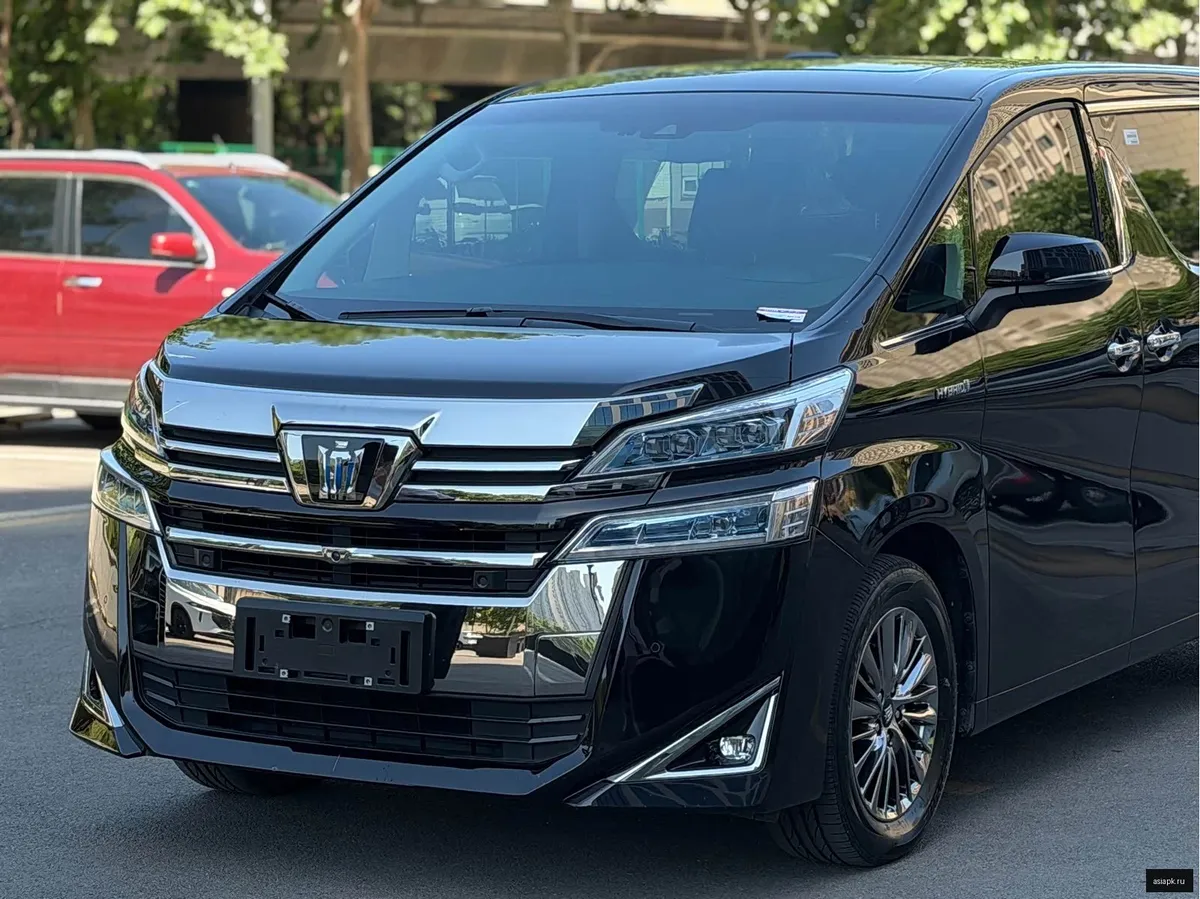 Toyota Vellfire 4