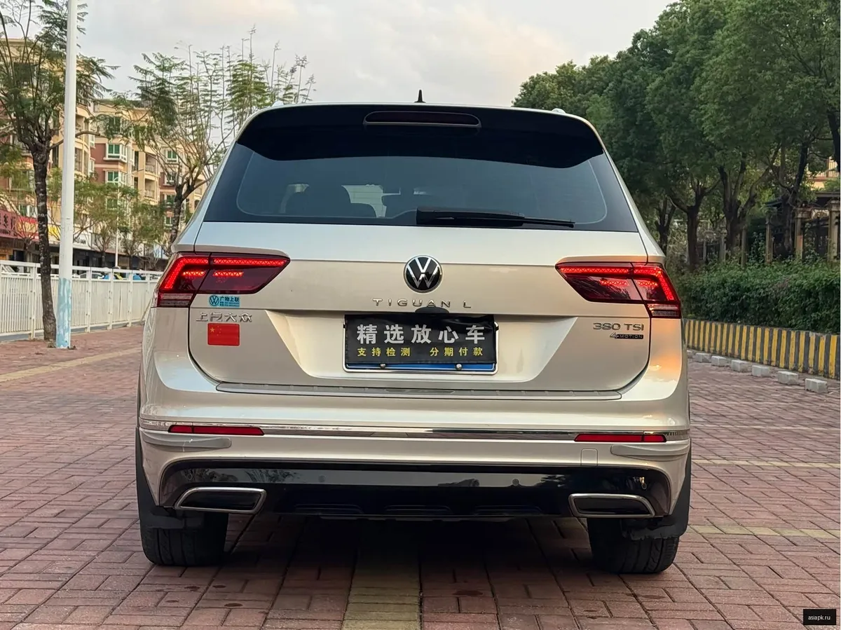 Volkswagen Tiguan L 5
