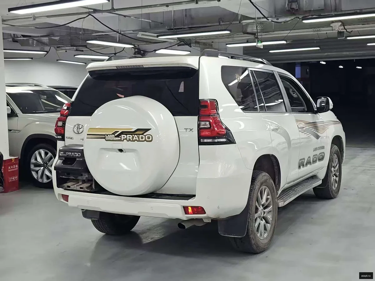Toyota Land Cruiser Prado 4