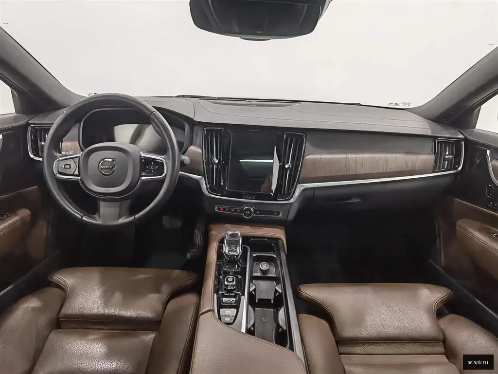 Volvo S90 5