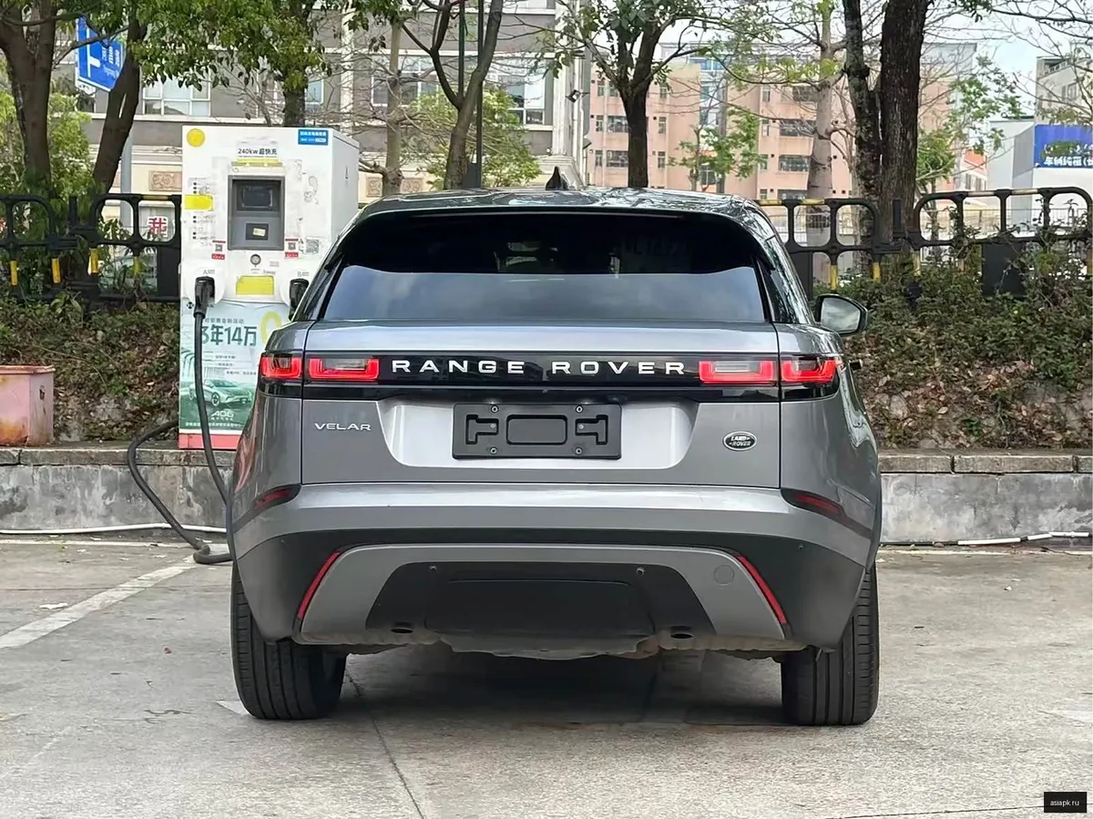 Land Rover Range Rover Velar 5