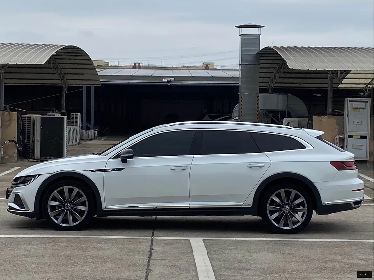 Volkswagen Passat CC 4