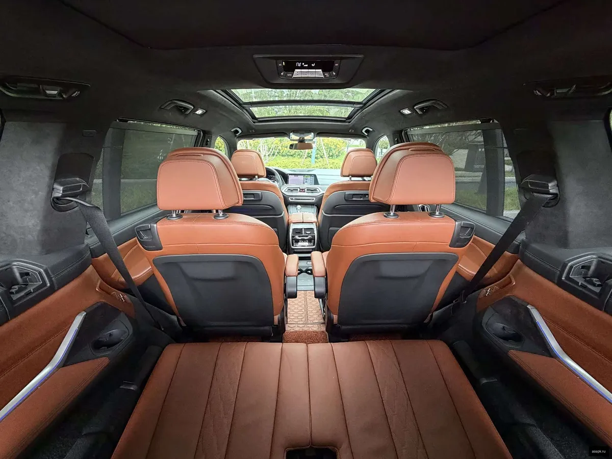 BMW X7 6