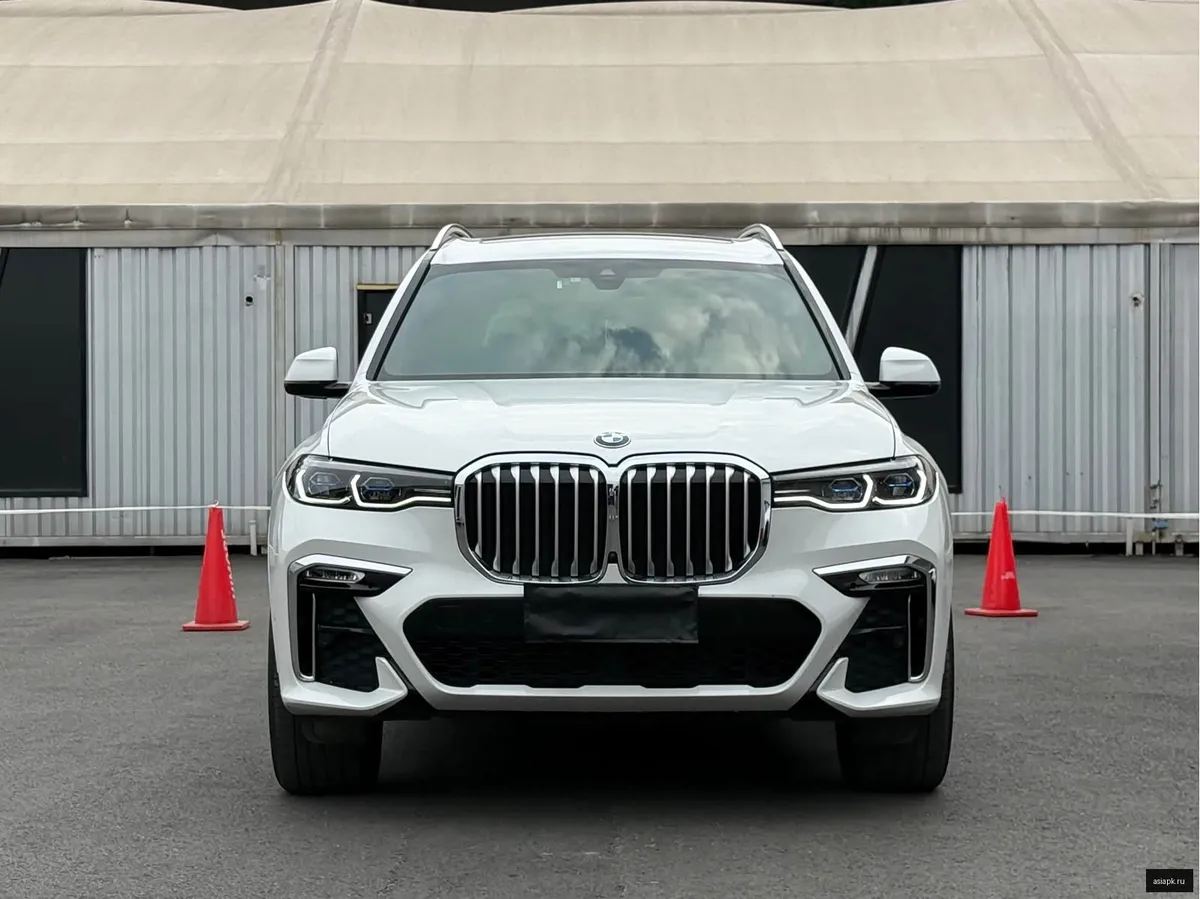BMW X7 2