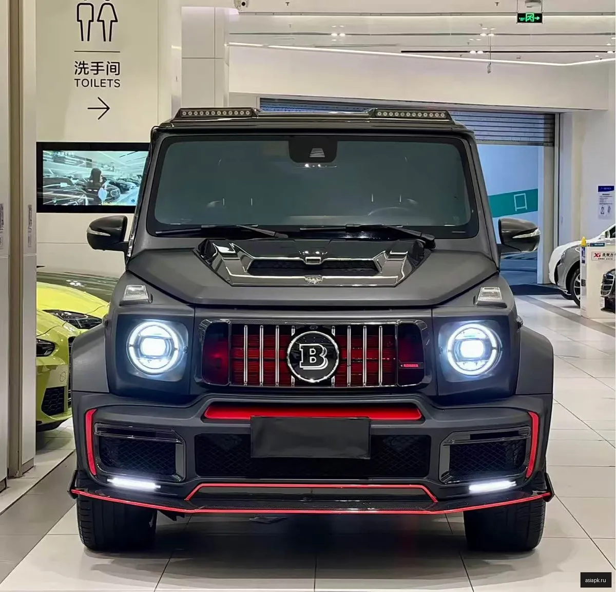 Mercedes-Benz G-Class 2