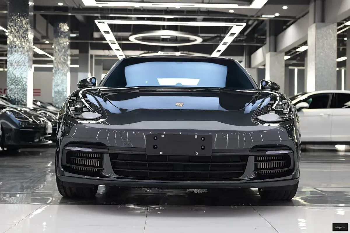 Porsche Panamera 2