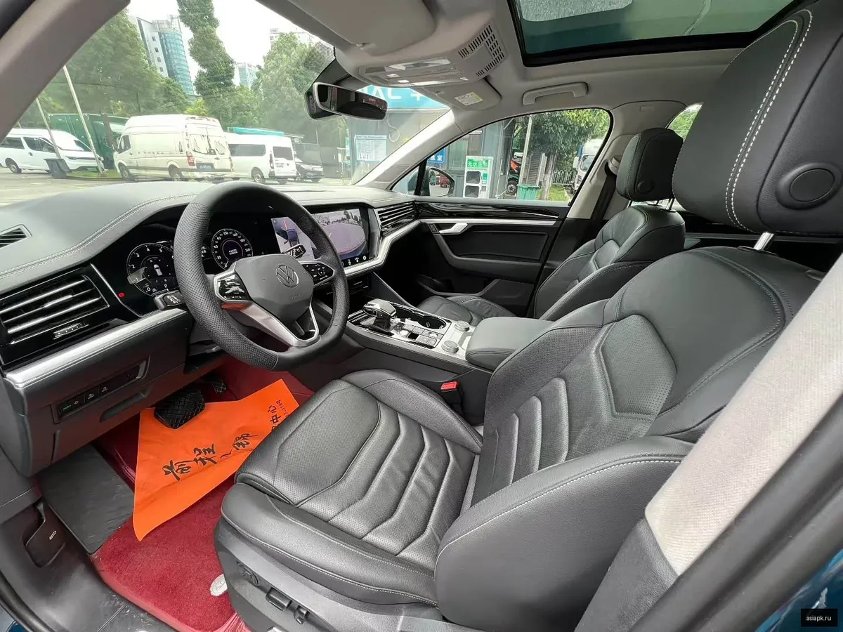 Volkswagen Touareg 4