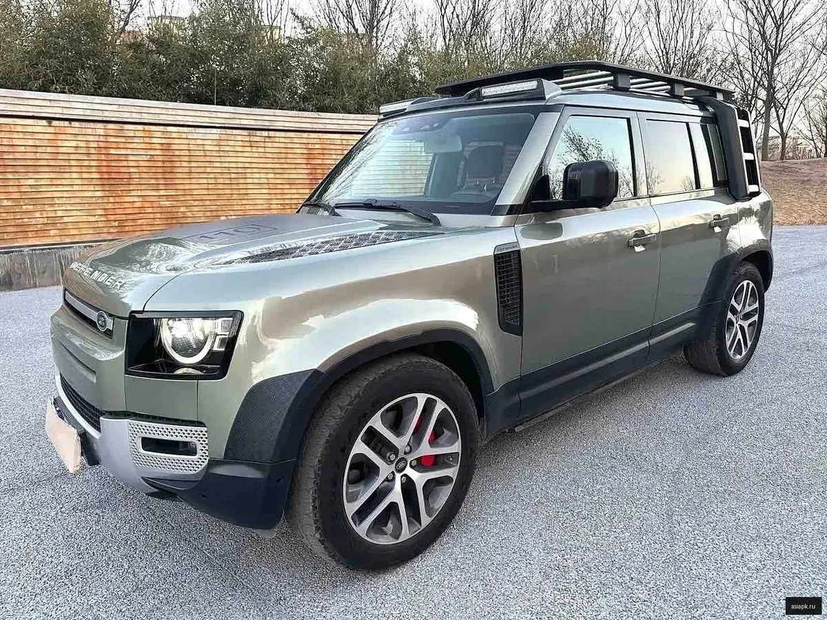Land Rover Defender