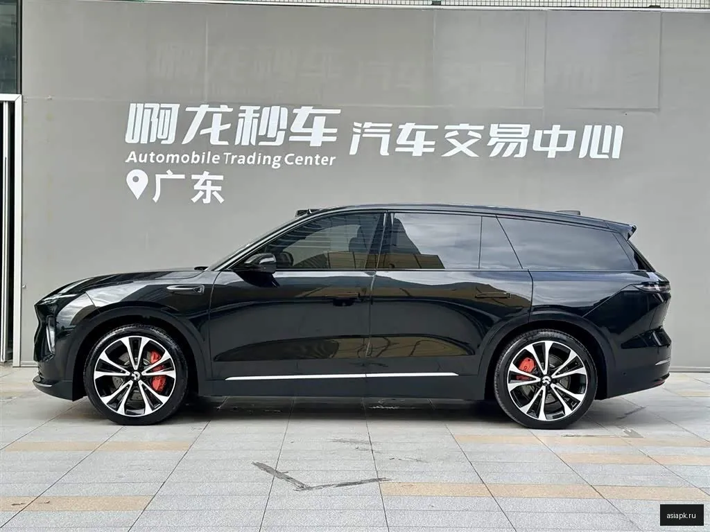 Nio ES8 4