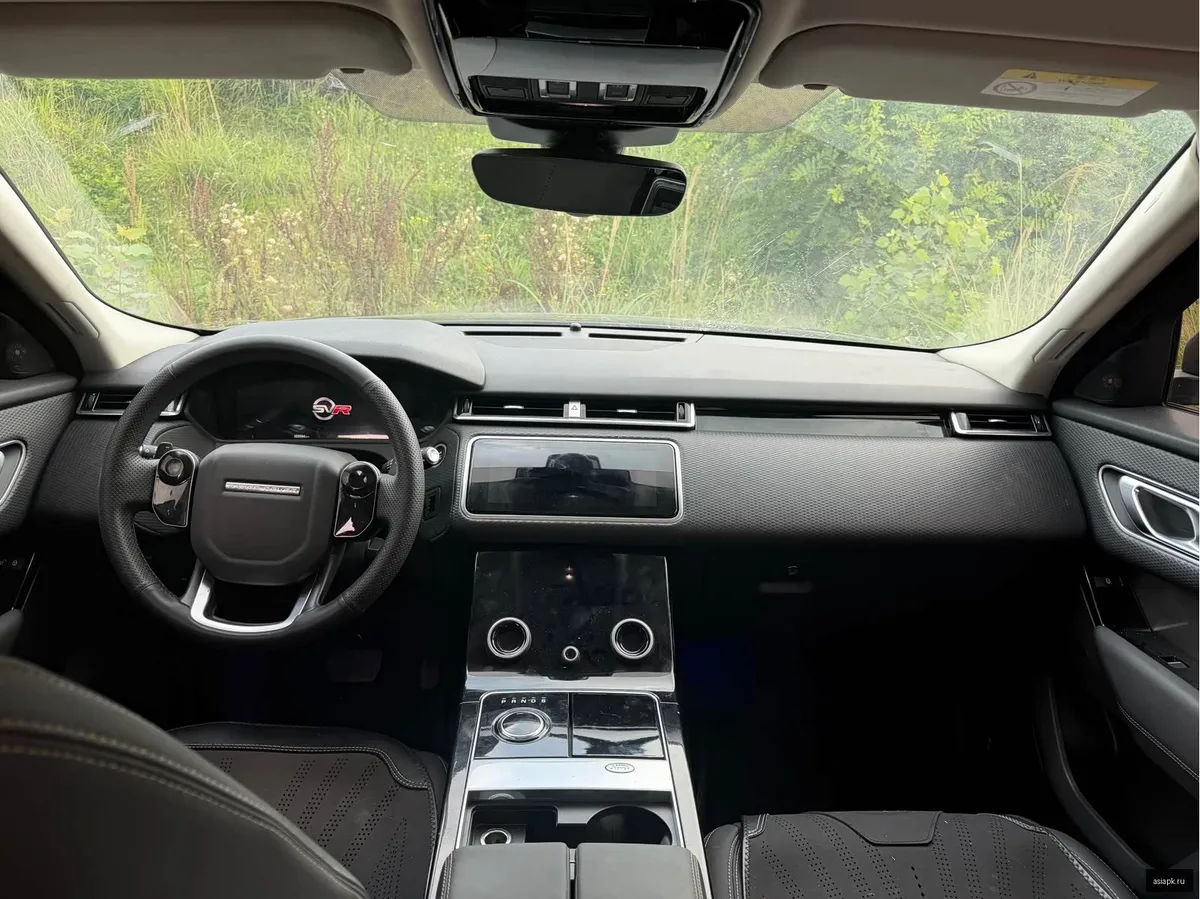 Land Rover Range Rover Velar 6