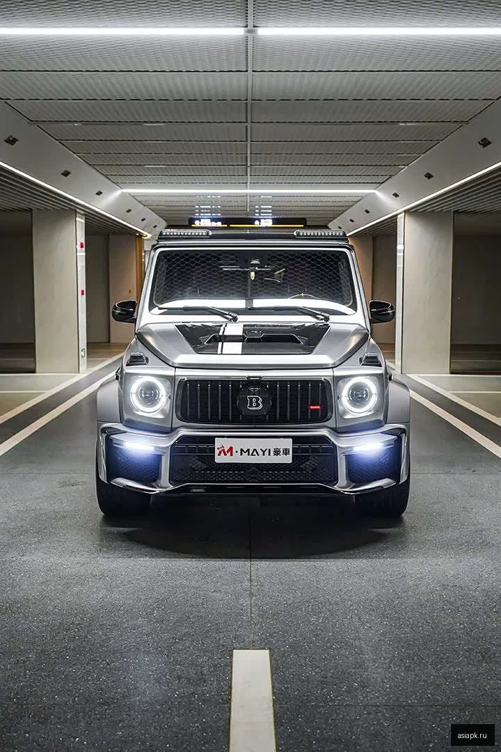 Mercedes-Benz G-Class 2