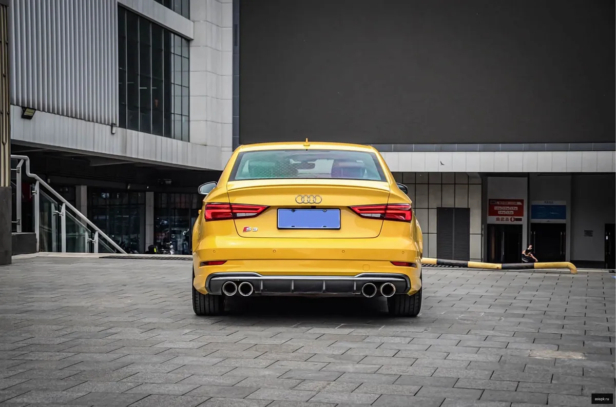 Audi S3 6